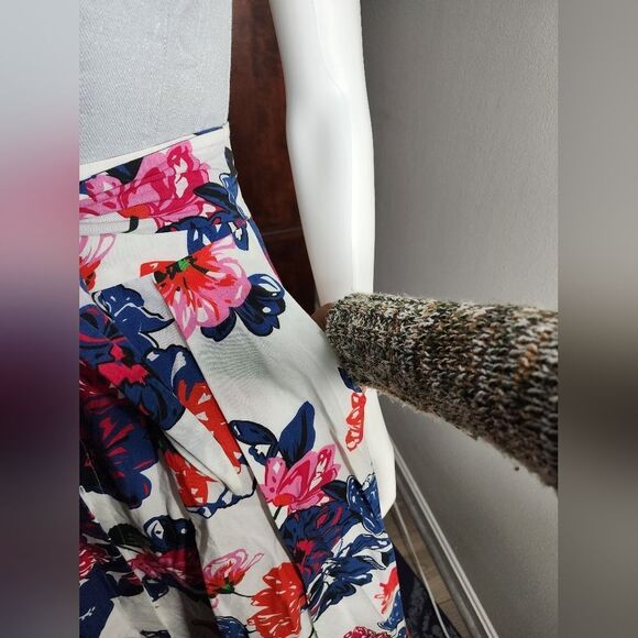 Milly skirt - Picture 10 of 17